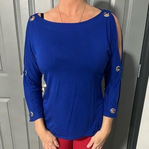 Blue blouse